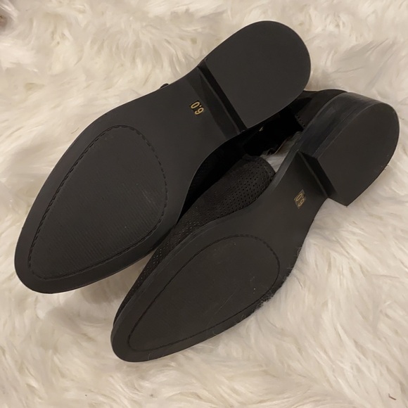 Steven by Steve Madden Cirsi Black Ankle Bootie - Picture 9 of 12